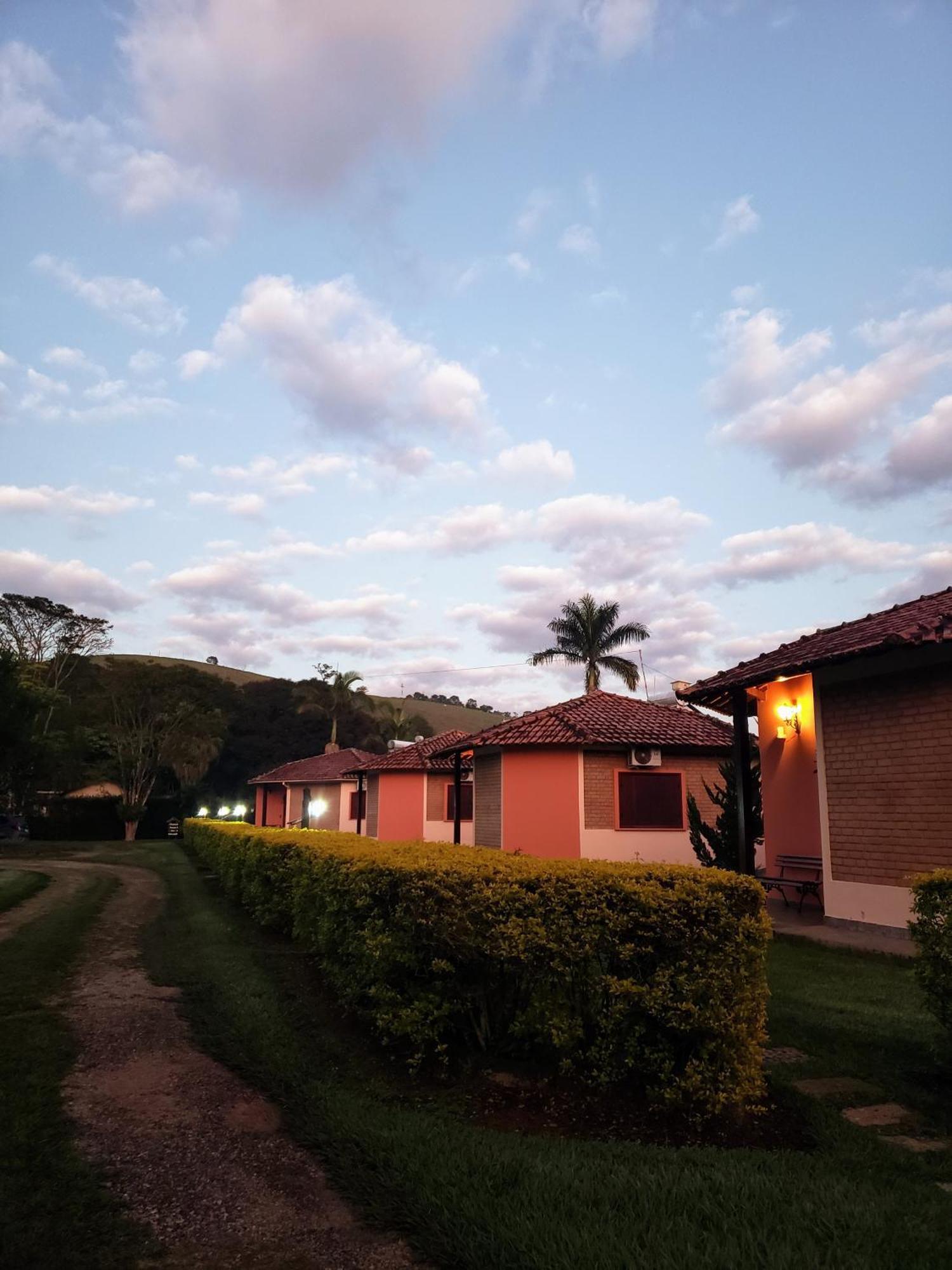 איטניאנדו Pousada Vila Minas מראה חיצוני תמונה